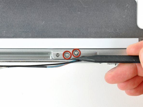 PowerBook G4 Aluminum 17" 1.67 GHz (High-Res) Display Data Cable Replacement: step 50, image 1 of 1