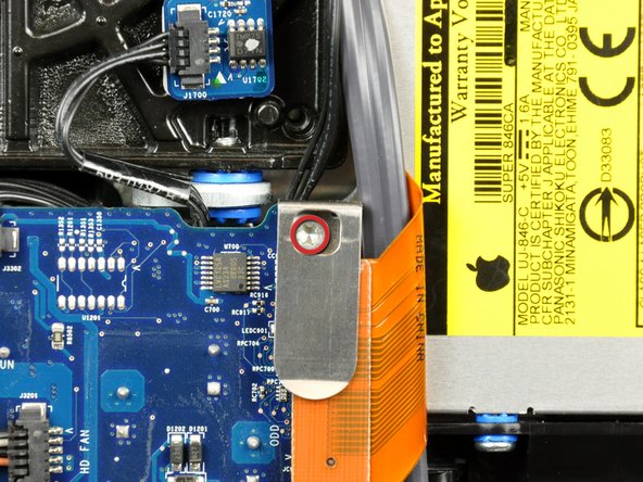 iMac G5 17" Model A1144 Heat Sink Replacement: step 30, image 1 of 2