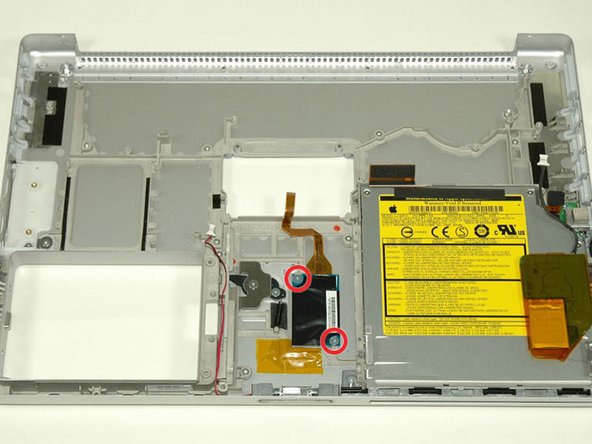 PowerBook G4 Aluminum 15" 1.5-1.67 GHz Lower Case Replacement: step 50, image 1 of 1