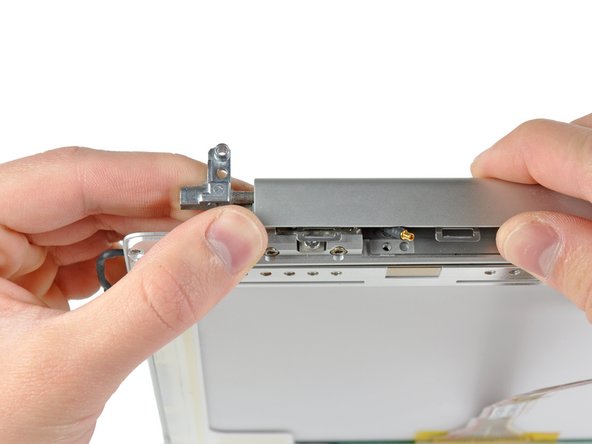 PowerBook G4 Aluminum 15" 1.67 GHz Display Data Cable Replacement: step 30, image 1 of 2