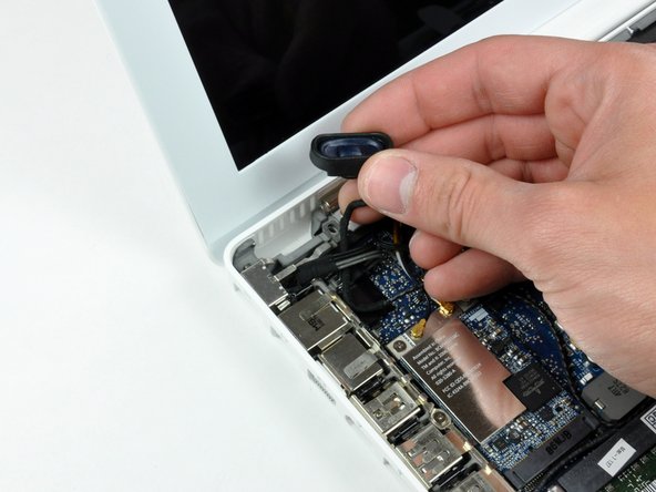 MacBook Core 2 Duo Magsafe Board Replacement: step 14, image 3 of 3