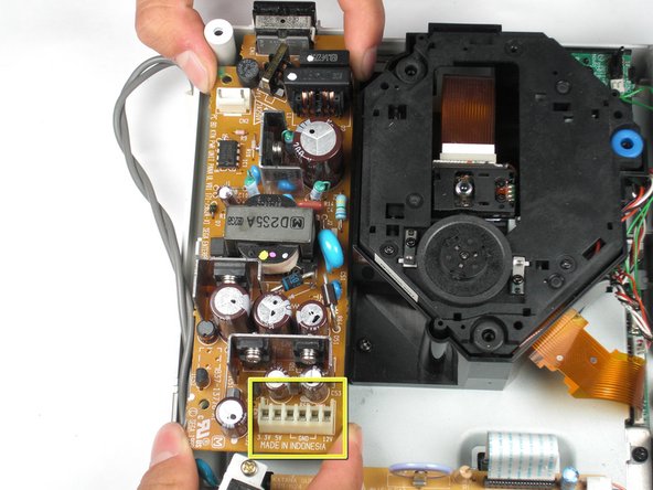 Replacing Sega Dreamcast Power Block (Power Supply): step 7, image 1 of 2