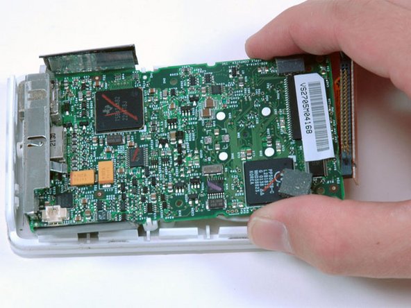iPod 1st Generation Logic Board Replacement: step 11, image 1 of 1