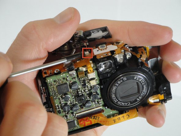 Disassembling Canon PowerShot SD800 IS Lens Assembly: step 17, image 1 of 1