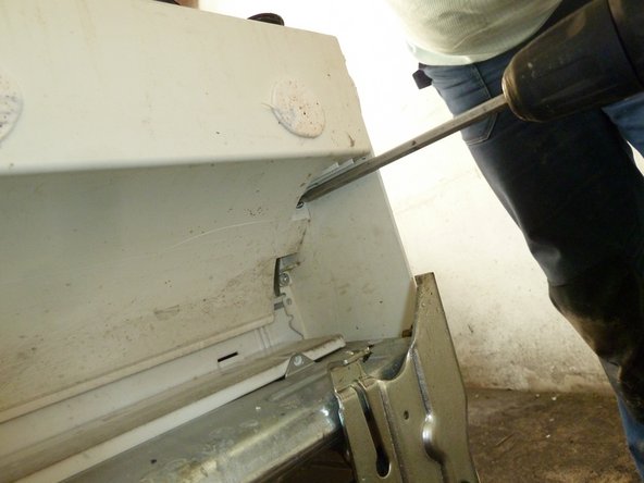 Dish Washing Machine: step 25, image 2 of 3