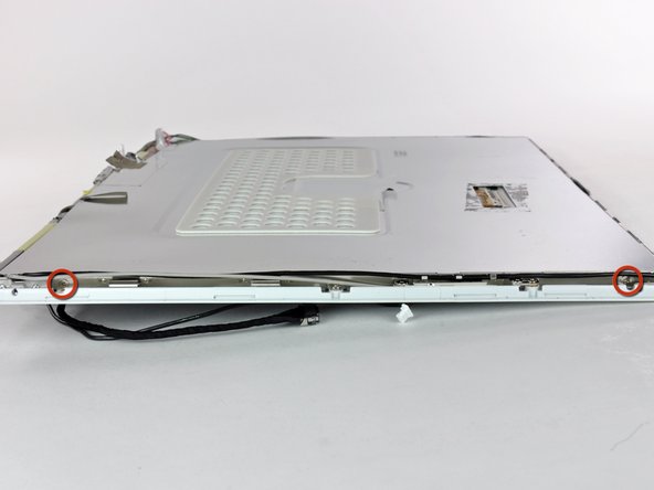 iBook G4 14" 1.42 GHz Inverter/AirPort Cables Replacement: step 52, image 2 of 2