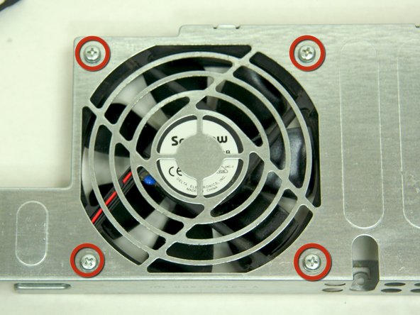 Power Mac G4 M5183 Main Fan Replacement: step 4, image 1 of 1