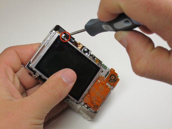 Canon Powershot SD550 Zoom Lens Assembly Replacement: step 7, image 2 of 3