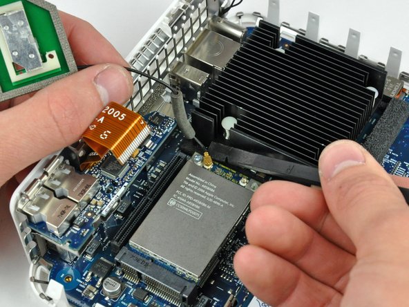 Mac mini Model A1176 AirPort Extreme Replacement: step 15, image 1 of 1