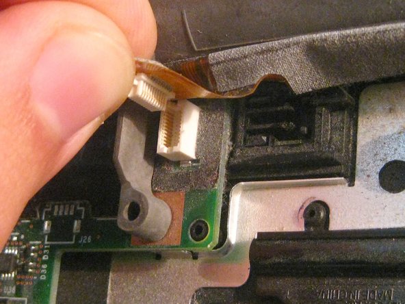 IBM ThinkPad T42 Teardown: step 18, image 2 of 3