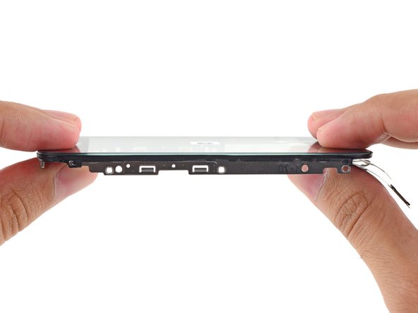 iPhone 3GS Front Panel Replacement: step 26, image 1 of 1