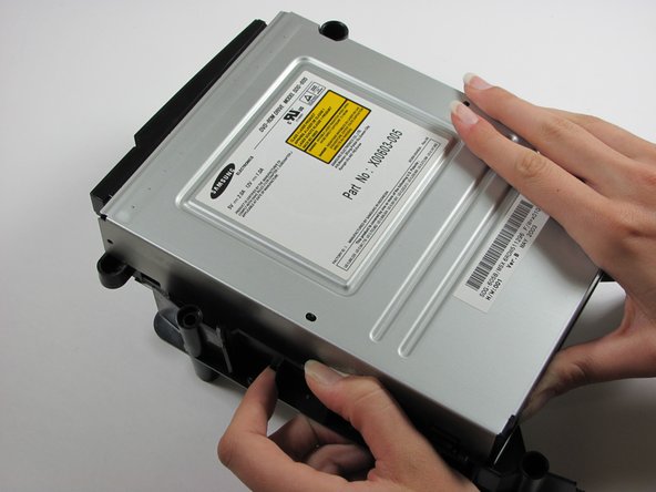 Xbox Disc Drive Replacement: step 12, image 1 of 1