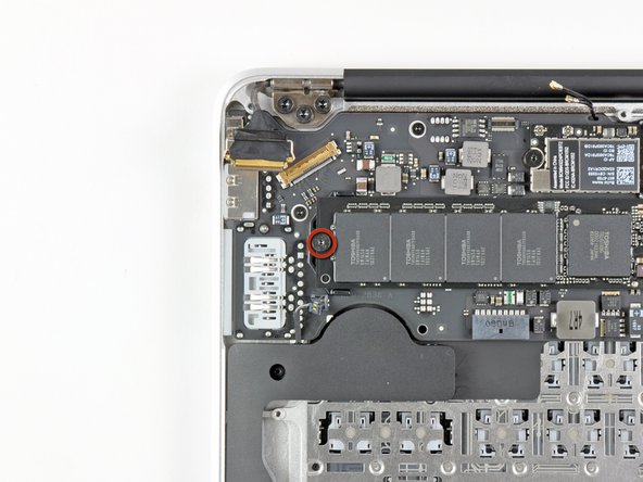 MacBook Air 13" Late 2010 Logic Board Replacement: step 23, image 1 of 1