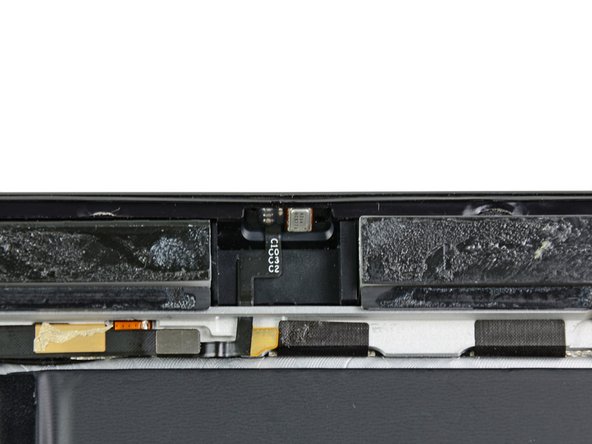 iPad 2 GSM Microphone Replacement: step 41, image 1 of 1