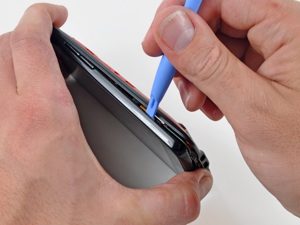 HTC Evo 4G Kickstand Replacement: step 9, image 2 of 3