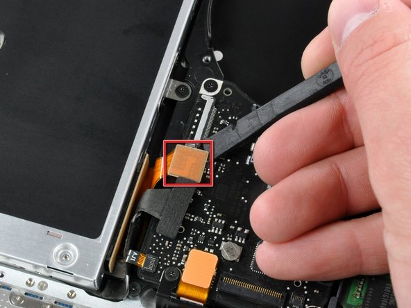 MacBook Unibody Model A1278 Upper Case Replacement: step 27, image 1 of 1