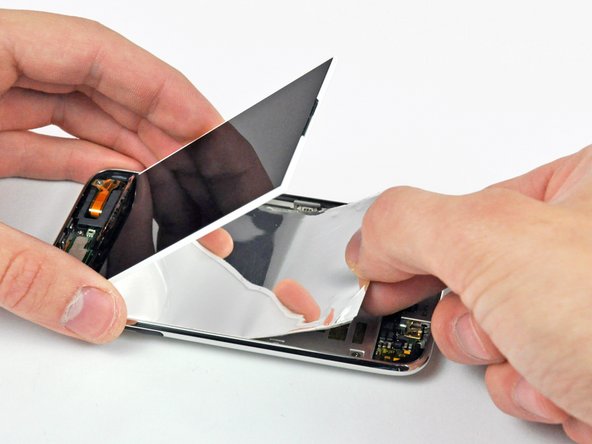 iPod Touch 2nd Generation Rear Panel Replacement: step 11, image 2 of 2