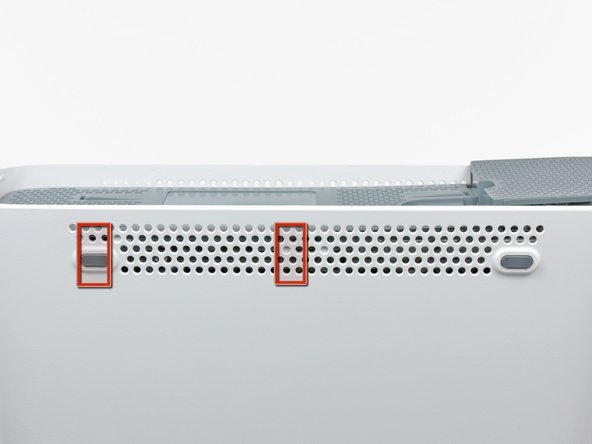 Xbox 360 Eject Button Replacement: step 13, image 2 of 3