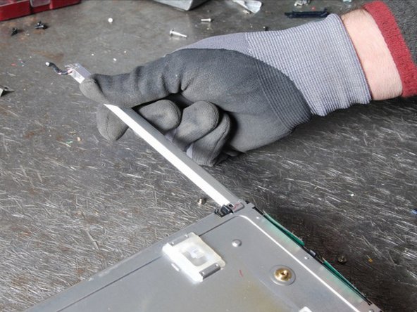 Flat Screen Monitor Disassembly: step 5, image 2 of 3