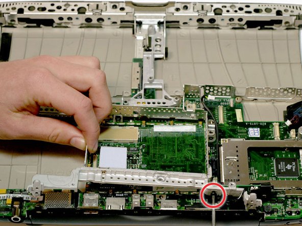 PowerBook G3 Pismo Framework Replacement: step 44, image 1 of 1