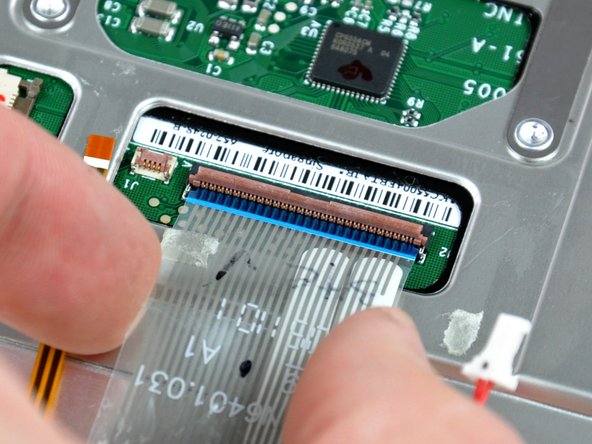 PowerBook G4 Aluminum 17" 1.67 GHz (High-Res) Keyboard Replacement: step 17, image 2 of 2