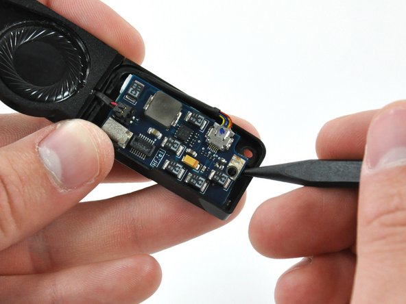 MacBook Air Models A1237 and A1304 Audio Board Replacement: step 10, image 1 of 1