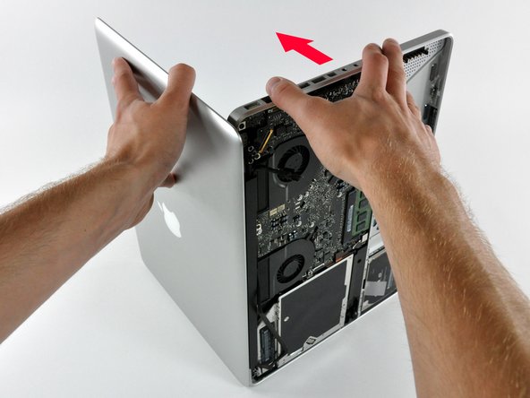 MacBook Pro 15" Unibody Late 2008 and Early 2009 Display Assembly Replacement: step 13, image 1 of 3