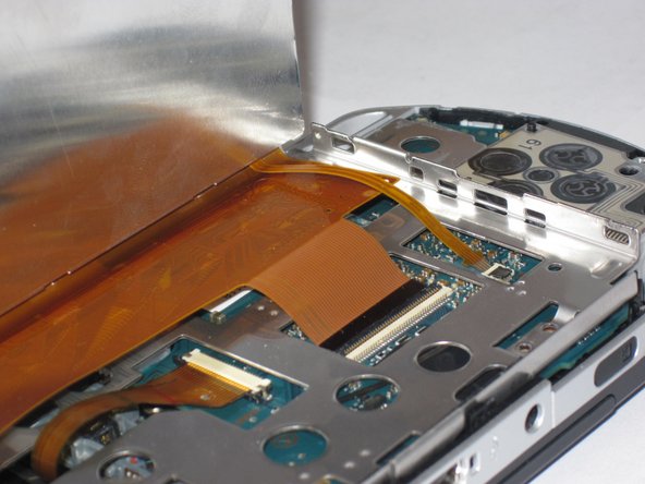 PSP 1000 UMD Door Replacement: step 10, image 1 of 1