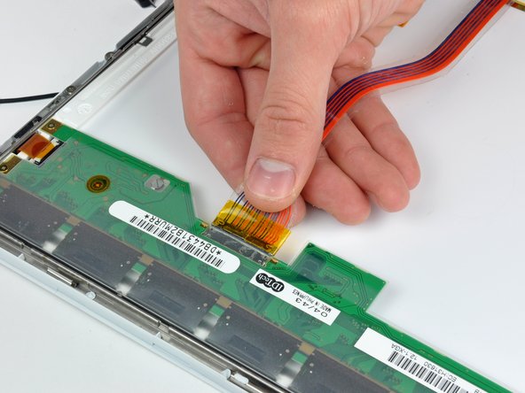 iBook G4 12" 1.33 GHz Inverter/AirPort Cables Replacement: step 60, image 1 of 2