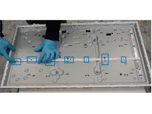 Samsung UE32H6470SSXZG TV set, Removal of Backlights (LED): step 8, image 2 of 3
