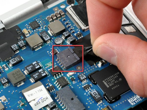 MacBook Air Models A1237 and A1304 Logic Board Replacement: step 22, image 1 of 1