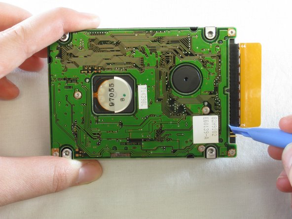 PowerBook 3400 M3553 Hard Drive Replacement: step 20, image 1 of 3