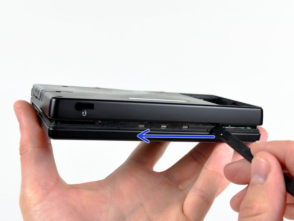 Nintendo DSi Touchscreen Replacement: step 5, image 2 of 3