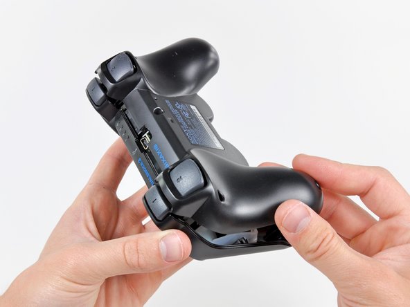 DualShock 3 Rear Cover Replacement: step 3, image 1 of 2