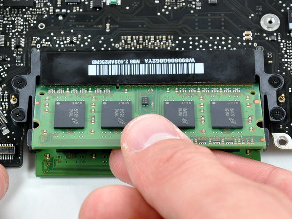 MacBook Pro 15" Unibody Late 2008 and Early 2009 Logic Board Replacement: step 36, image 1 of 1