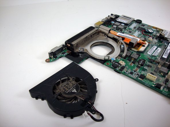 Toshiba Satellite M305D-S4829 Fan Replacement: step 28, image 2 of 2