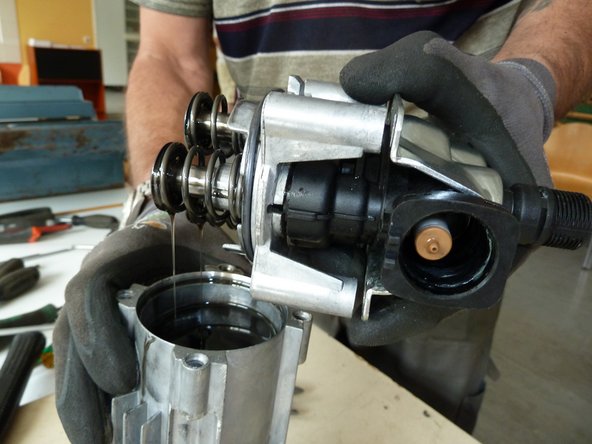 High Pressure Cleaner: step 12, image 1 of 2