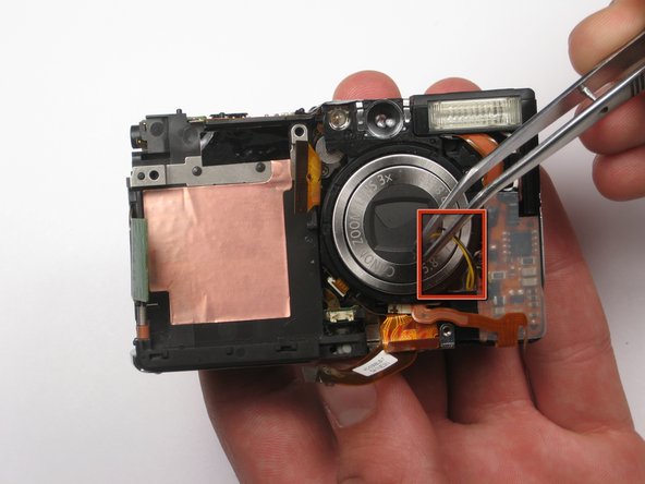 Canon PowerShot SD450 Flash Bulb: step 19, image 1 of 1