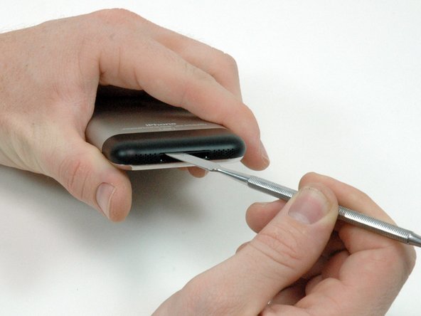 iPhone 1st Generation Front Bezel Replacement: step 4, image 1 of 1