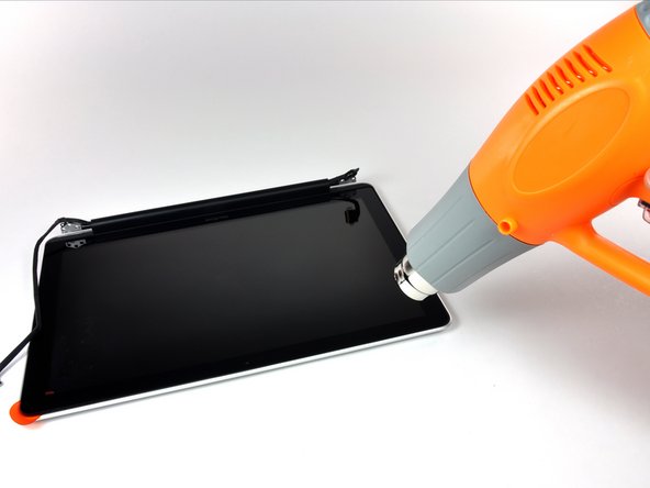 MacBook Unibody Model A1278 Front Display Glass Replacement: step 20, image 1 of 2