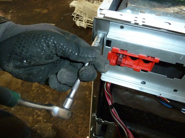 Dish Washing Machine: step 18, image 1 of 3