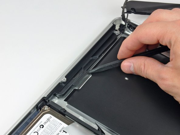 MacBook Pro 13" Unibody Mid 2010 Subwoofer & Right Speaker Replacement: step 13, image 1 of 1