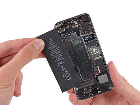 iPhone 5s Battery Replacement: step 29, image 3 of 3