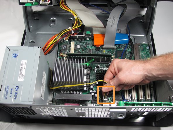 Dell OptiPlex GX260 Power Capacitor Replacement: step 4, image 2 of 2