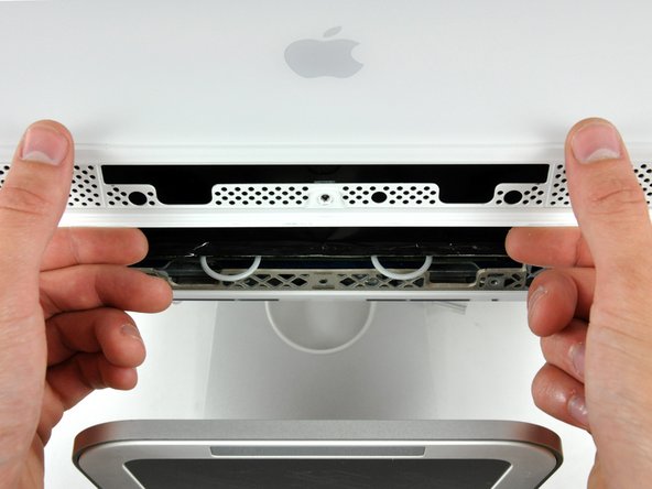 iMac G5 20" Model A1145 PRAM Battery Replacement: step 5, image 1 of 1