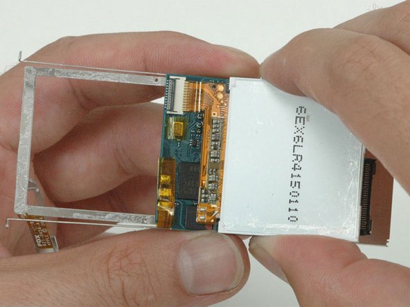 iPod Nano 2nd Generation Logic Board Replacement: step 23, image 1 of 1