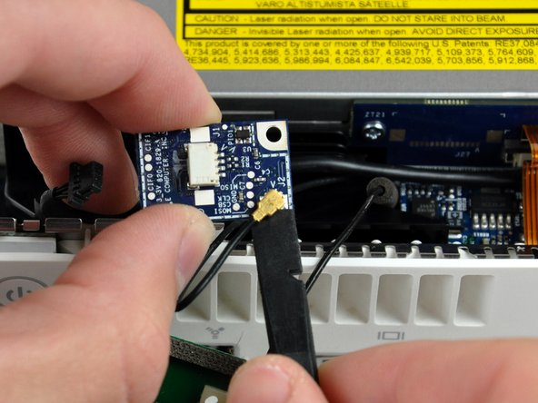 Mac mini Model A1176 Bluetooth Board Replacement: step 8, image 1 of 1