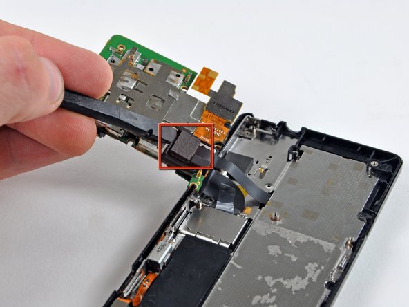 Motorola Droid Camera Assembly Replacement: step 18, image 1 of 2