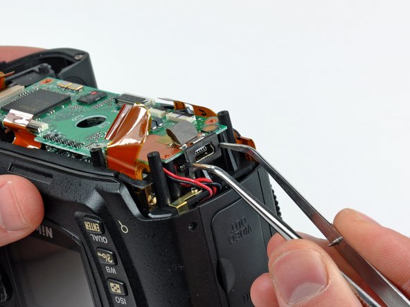 Nikon D70 CCD Board Replacement: step 10, image 1 of 1