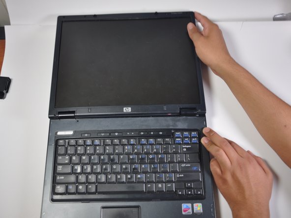 Disassembling HP Compaq NC6120 Laptop: step 3, image 2 of 2